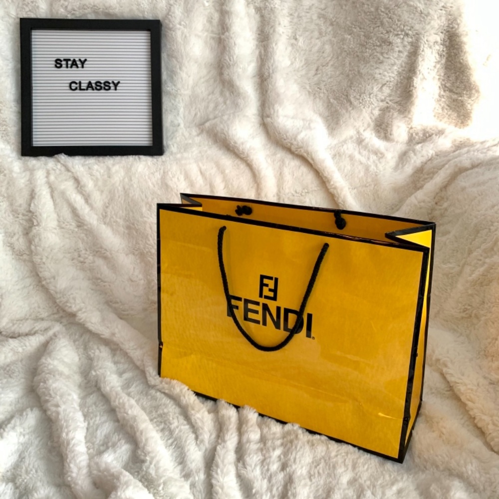 Authentic FENDI Large Paper Gift bag - Picture 2 of 6